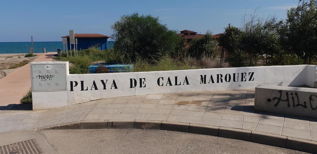 Apartamentos Paraiso Vera Playa: Beachfront with Private Pool and Garden Exterior photo